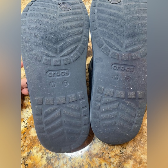CROCS Sloane Embellished Flip Flop Navy Blue Sandals - Picture 9 of 9